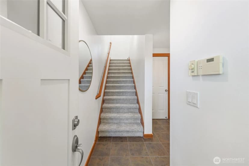 Property photo for 2511 Ne 125th St #a, Seattle photo 25