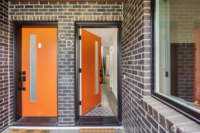 Property photo for 917 Nw 51st Street #d, Seattle photo 3