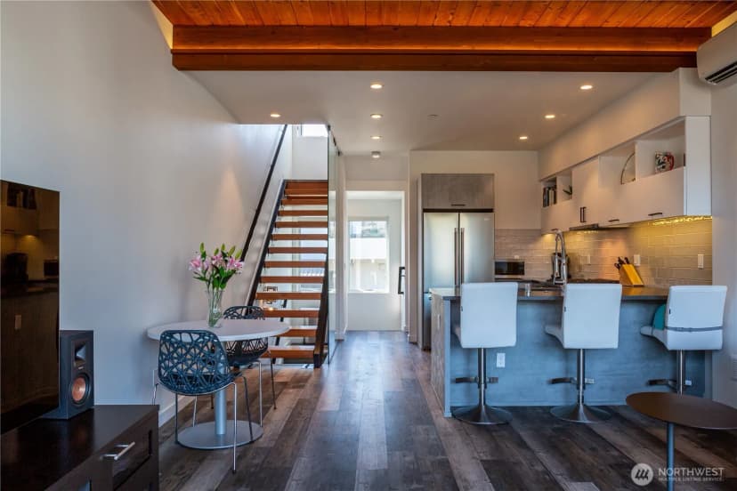 Property photo for 917 Nw 51st Street #d, Seattle photo 9