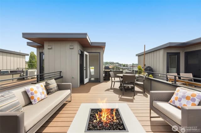 Property photo for 917 Nw 51st Street #d, Seattle