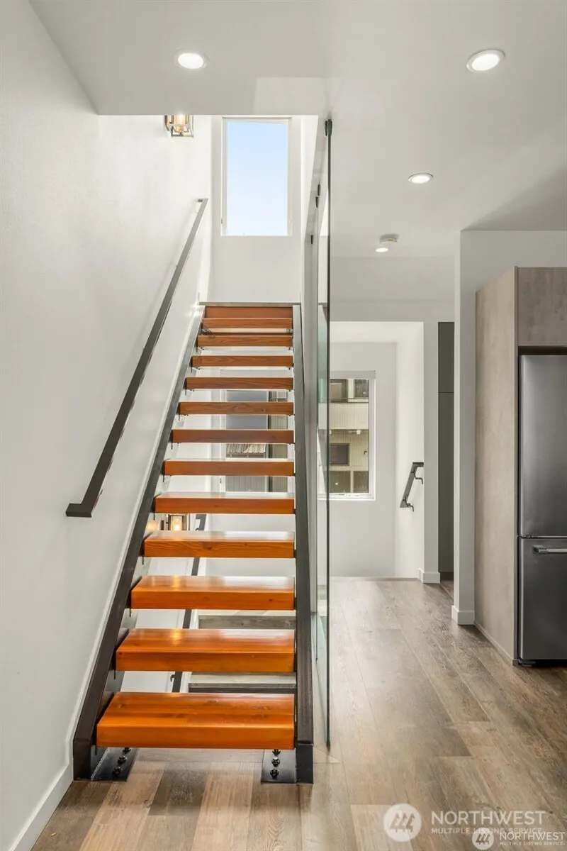 Property photo for 917 Nw 51st Street #d, Seattle photo 14