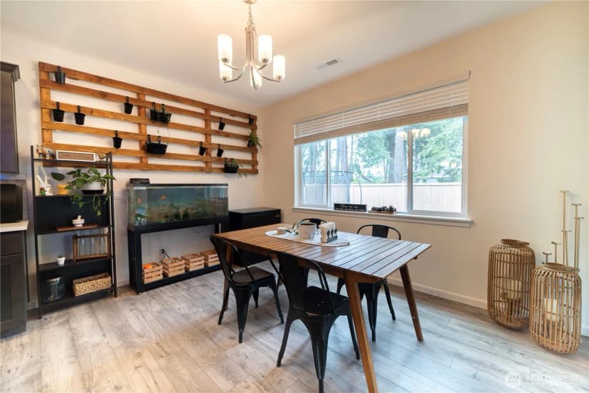 Property photo for 901 161st Street Ct E, Spanaway photo 8