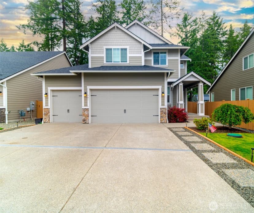 Property photo for 901 161st Street Ct E, Spanaway