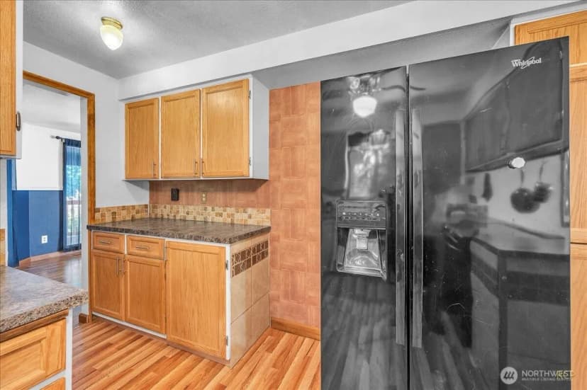 Property photo for 7650 Old Pacific Highway N, Castle Rock photo 13