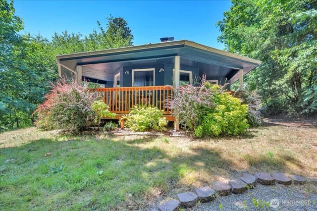 Property photo for 7650 Old Pacific Highway N, Castle Rock