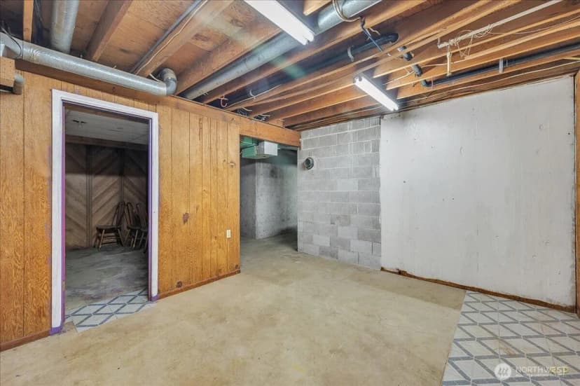 Property photo for 7650 Old Pacific Highway N, Castle Rock photo 34