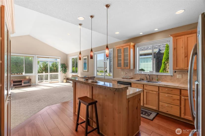 Property photo for 2603 Sea Crest Lane, Long Beach photo 17