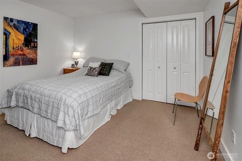 Property photo for 3006 43rd Avenue W, Seattle photo 24