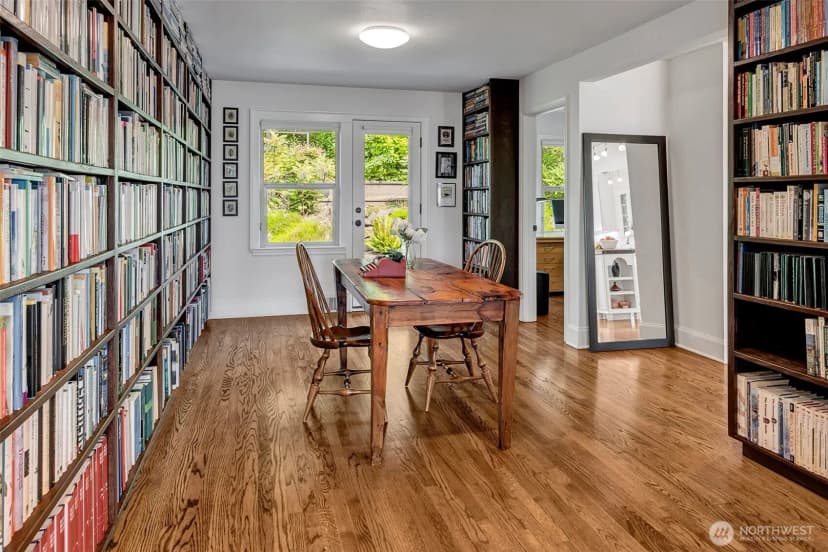 Property photo for 3006 43rd Avenue W, Seattle photo 14
