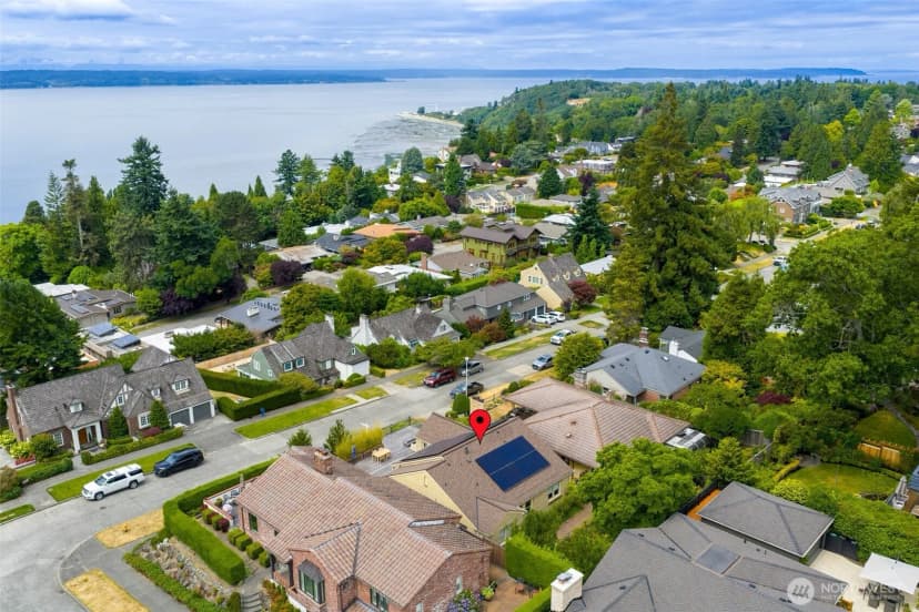 Property photo for 3006 43rd Avenue W, Seattle photo 34