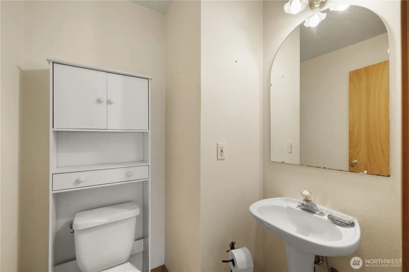 Property photo for 2722 29th Avenue Sw, Tumwater photo 12