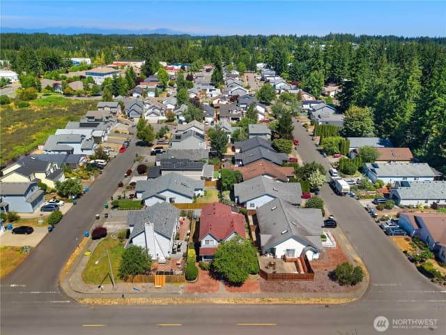 Property photo for 2722 29th Avenue Sw, Tumwater photo 3