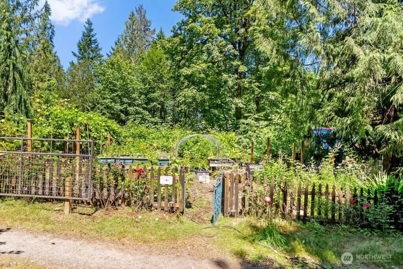 Property photo for 8817 Clearwater Lane Se, Port Orchard photo 36