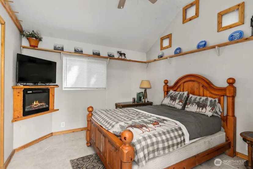 Property photo for 8817 Clearwater Lane Se, Port Orchard photo 32