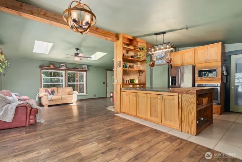 Property photo for 8817 Clearwater Lane Se, Port Orchard photo 10