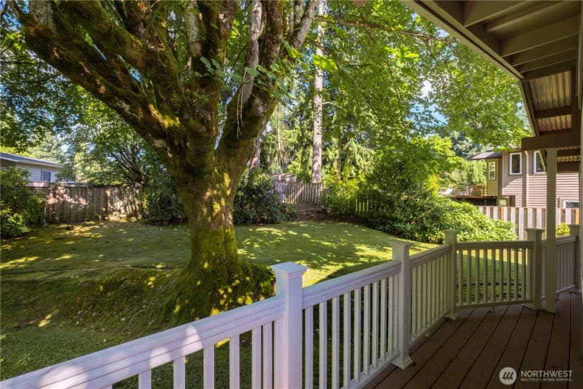 Property photo for 1322 W Mount Dr, Fircrest photo 30