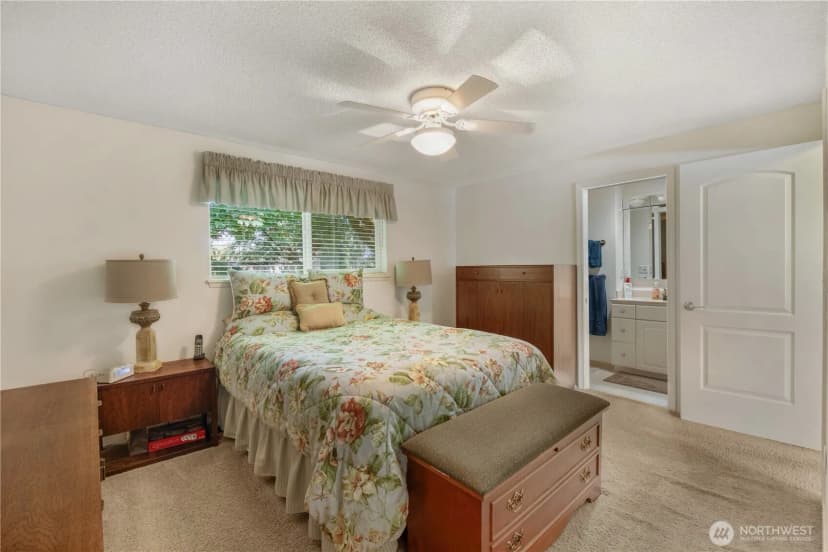Property photo for 1322 W Mount Dr, Fircrest photo 21