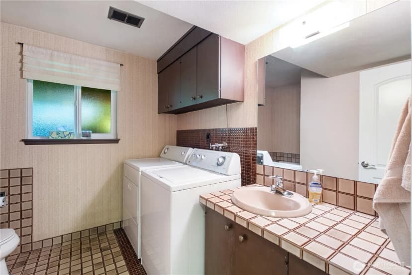 Property photo for 1322 W Mount Dr, Fircrest photo 27