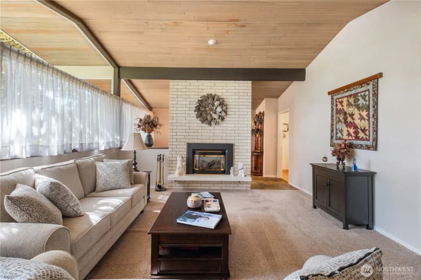 Property photo for 1322 W Mount Dr, Fircrest photo 9