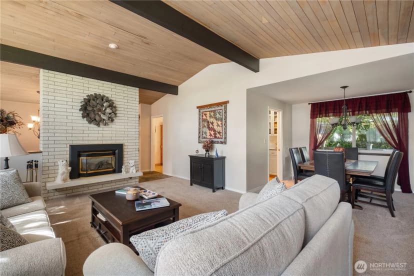 Property photo for 1322 W Mount Dr, Fircrest photo 8