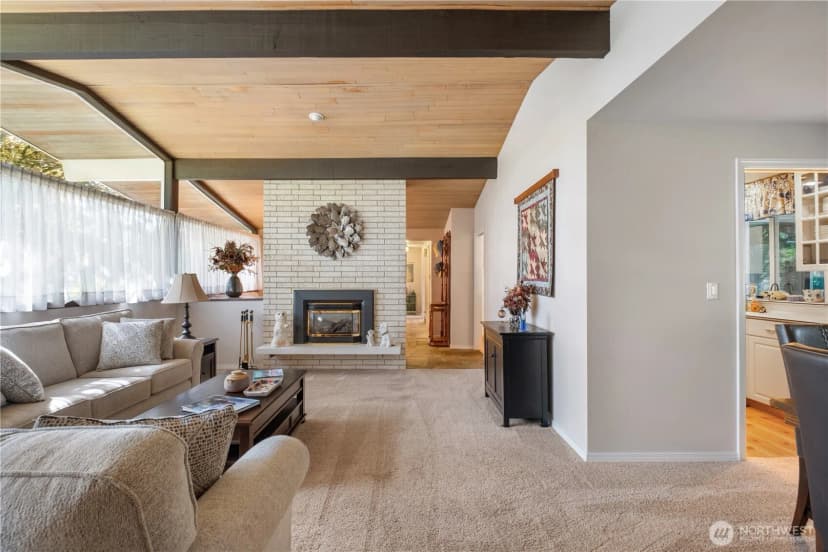 Property photo for 1322 W Mount Dr, Fircrest photo 6
