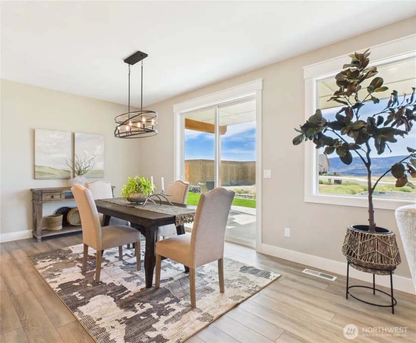 Property photo for 884 Ne Tyler Place, East Wenatchee photo 8