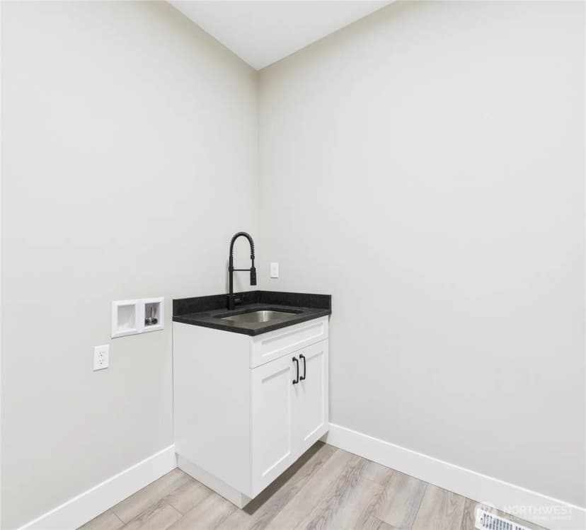 Property photo for 884 Ne Tyler Place, East Wenatchee photo 16