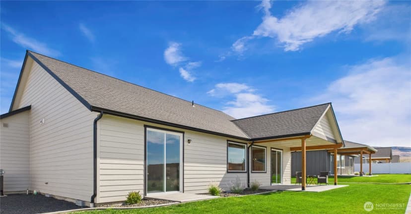 Property photo for 884 Ne Tyler Place, East Wenatchee photo 24