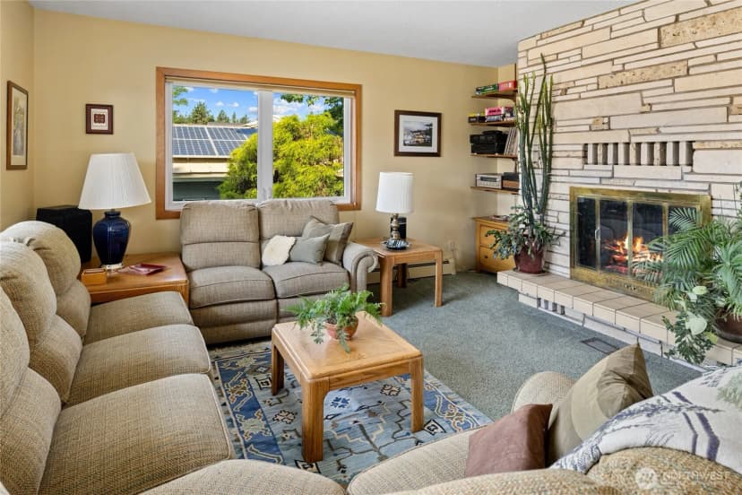 Property photo for 206 W Fifth Street, Cle Elum photo 4