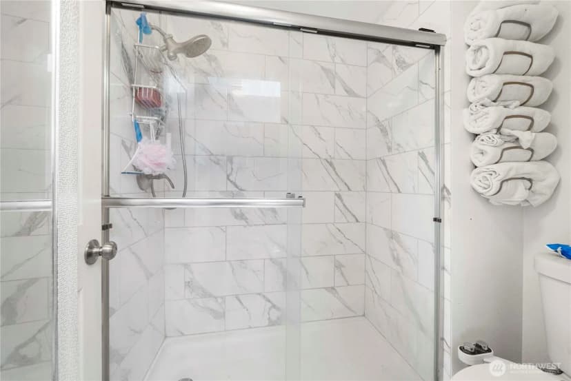 Property photo for 8113 S 121st Street, Seattle photo 23