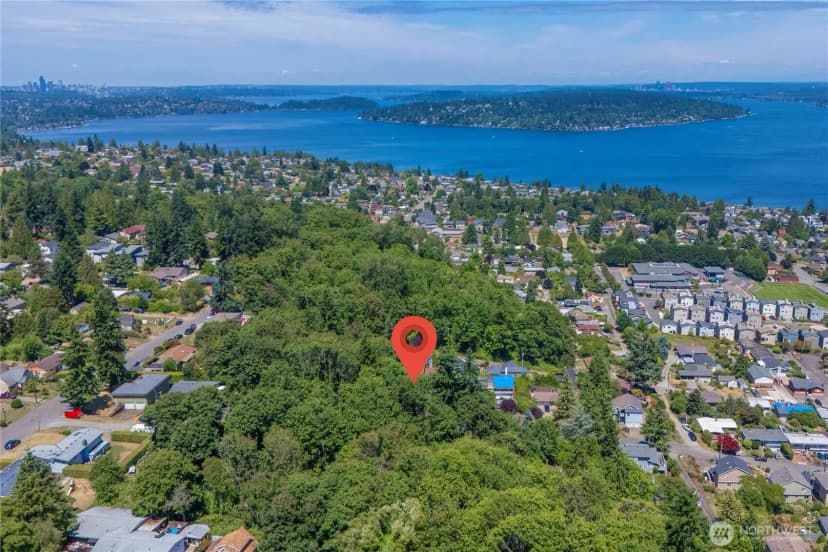 Property photo for 8113 S 121st Street, Seattle photo 36