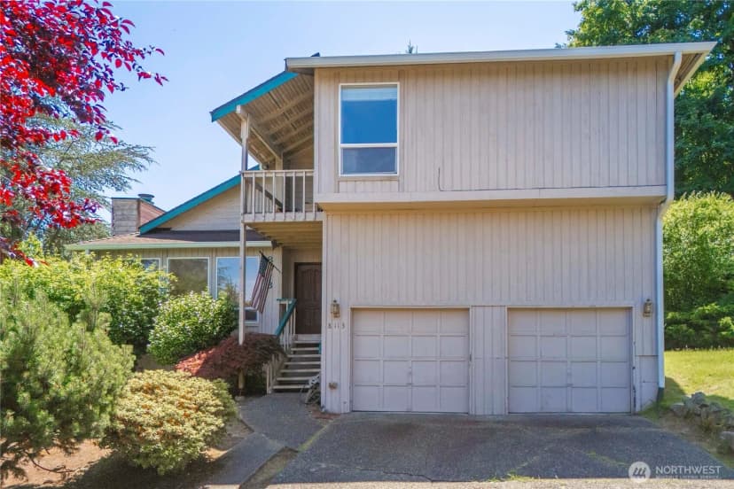 Property photo for 8113 S 121st Street, Seattle