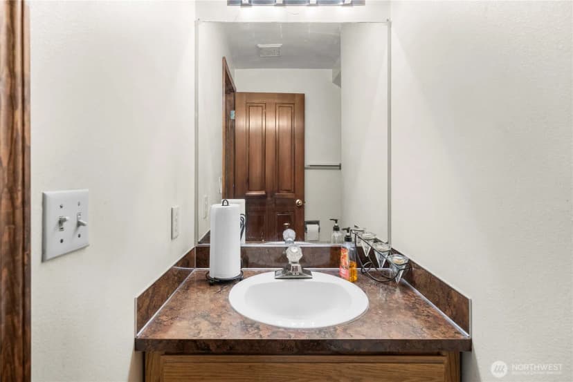 Property photo for 8113 S 121st Street, Seattle photo 19