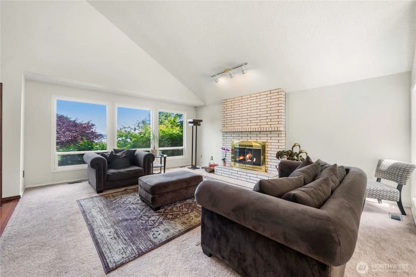 Property photo for 8113 S 121st Street, Seattle photo 7
