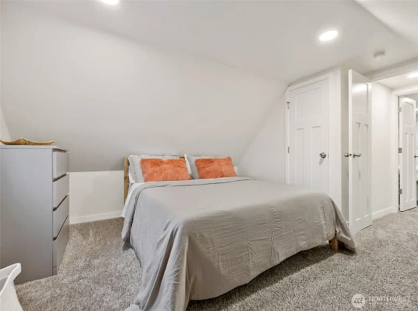 Property photo for 2118 S Sheridan Avenue, Tacoma photo 25