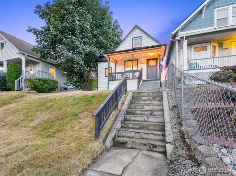 Property photo for 2118 S Sheridan Avenue, Tacoma photo 37