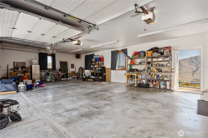Property photo for 920 Shooting Star Lane, Chelan photo 4
