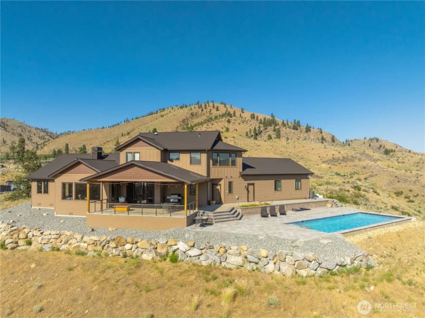 Property photo for 920 Shooting Star Lane, Chelan