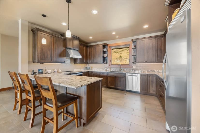 Property photo for 920 Shooting Star Lane, Chelan photo 10