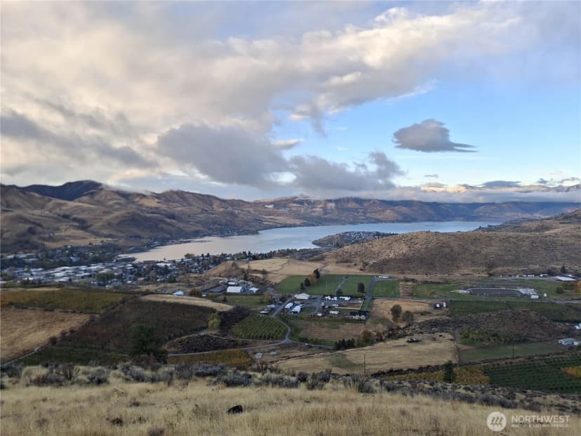 Property photo for 920 Shooting Star Lane, Chelan photo 37