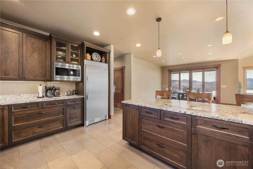 Property photo for 920 Shooting Star Lane, Chelan photo 11