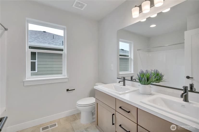 Property photo for 17306 82nd Avenue Ct E, Puyallup photo 31