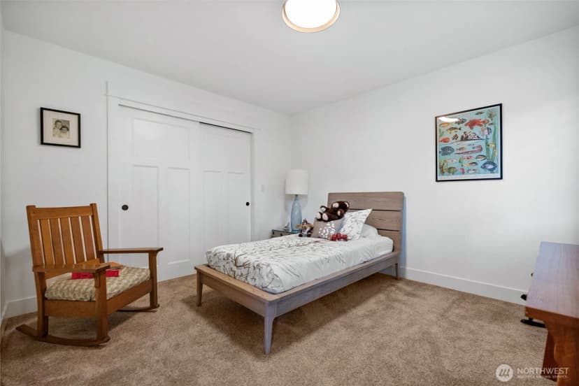 Property photo for 915 7th Court, Fox Island photo 27