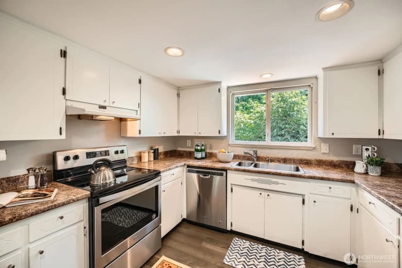 Property photo for 13601 Se 141st Street, Renton photo 10