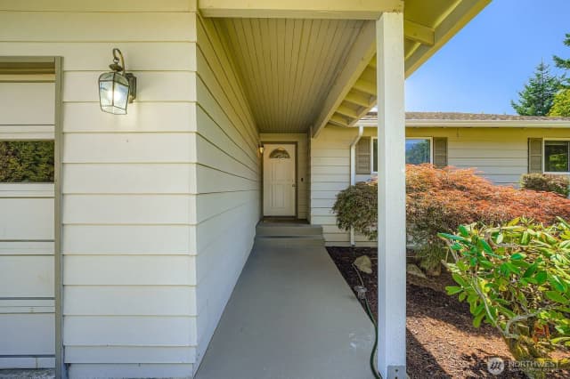 Property photo for 13601 Se 141st Street, Renton photo 3