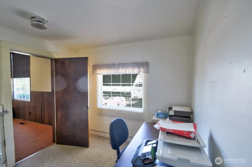 Property photo for 800 S Pearl Street, Centralia photo 5