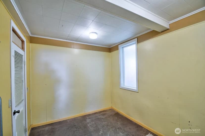Property photo for 800 S Pearl Street, Centralia photo 6