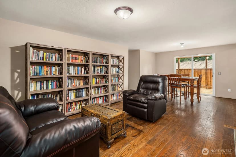 Property photo for 14611 164 Place Se, Renton photo 11