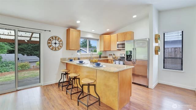 Property photo for 19411 146th Avenue Se, Renton photo 5