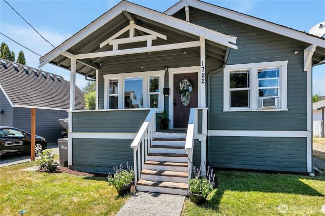 Property photo for 1722 Harding Street, Enumclaw